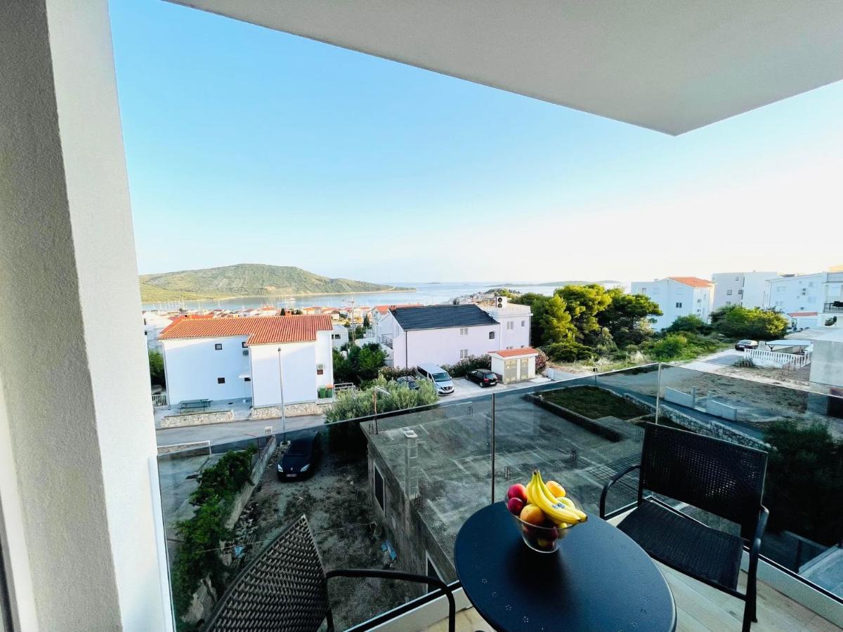 Anapartments2 Primosten Bagian luar foto